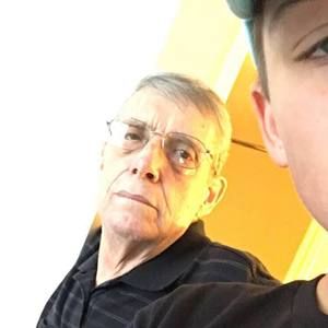 Meet your Posher, Cameron